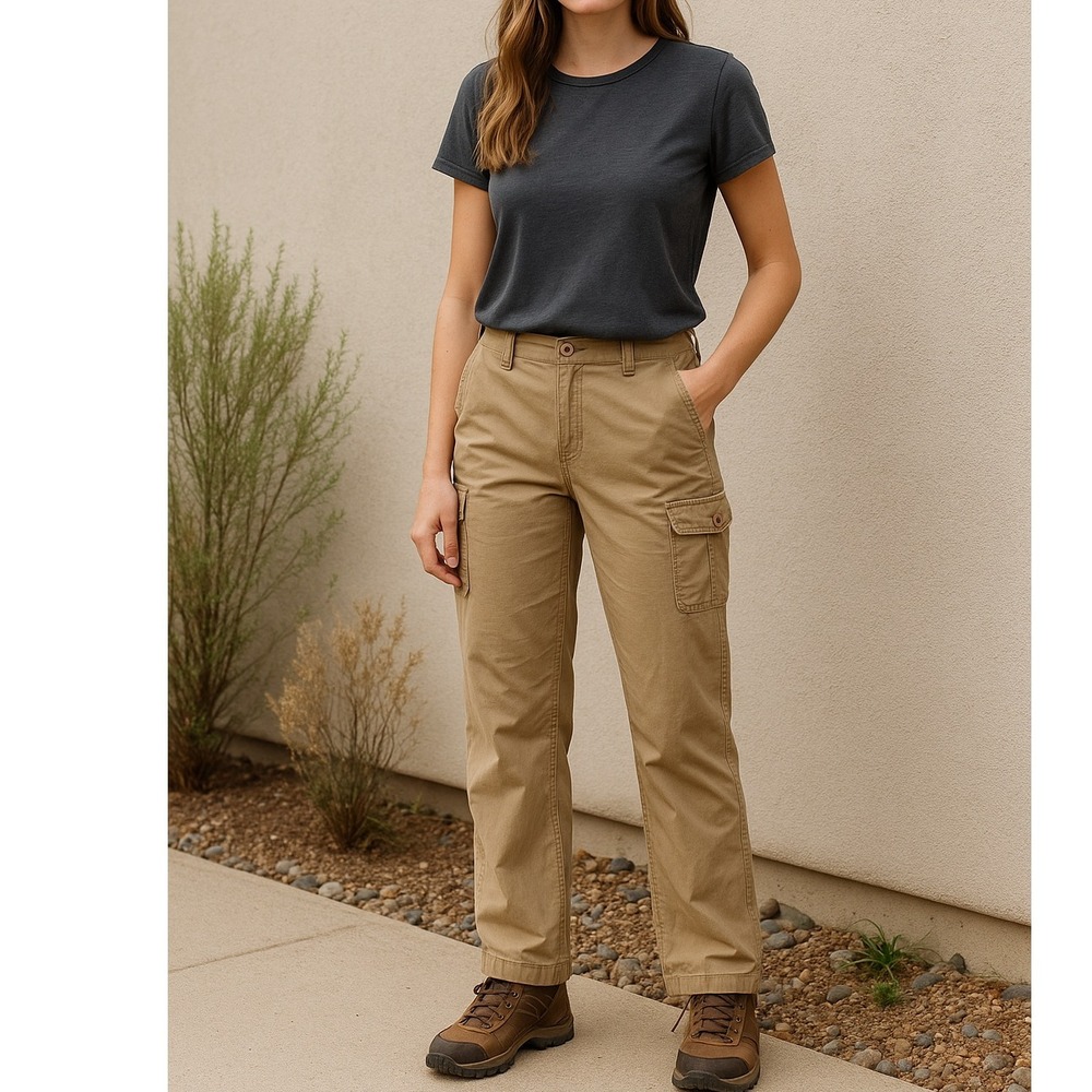 Cabela's Women's 10/32 Khaki Utility Cargo Pants Hiking Travel Outdoor Tencel